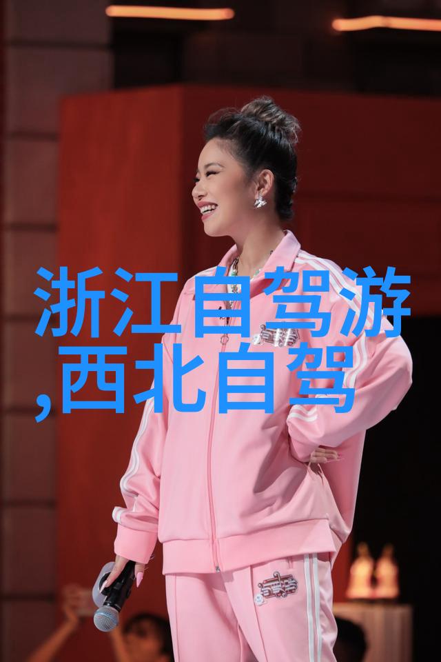 新疆赛里木湖-碧波荡漾新疆赛里木湖的夏日美景