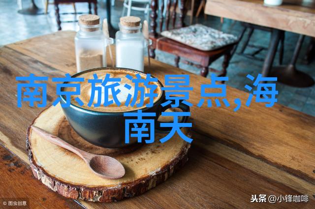 在展示金字塔图片时应采用怎样的呈现方式来吸引观众