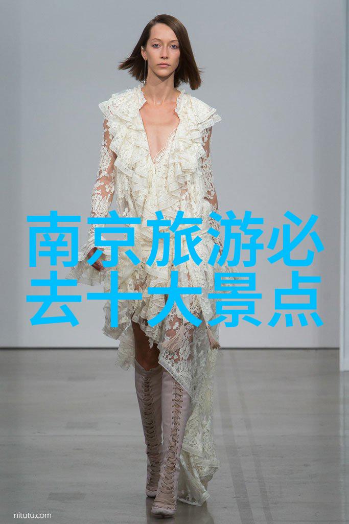 如何应对在长途高速公路上疲劳驾驶在前往西部时该怎么办