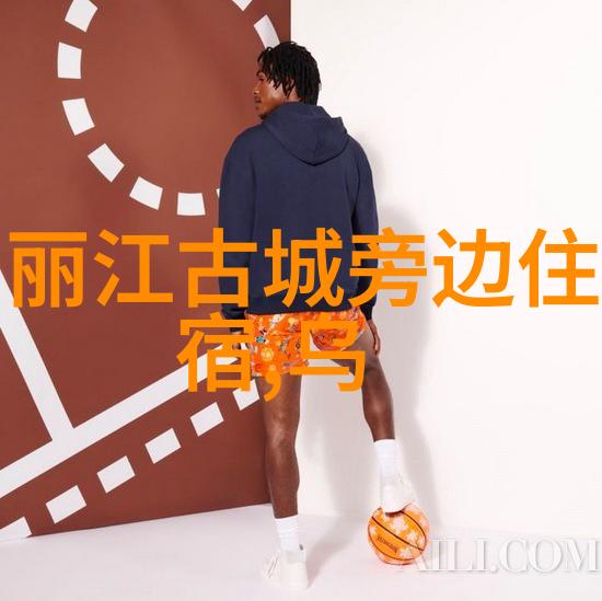浪漫的星空下情侣野营帐篷的温馨夜晚