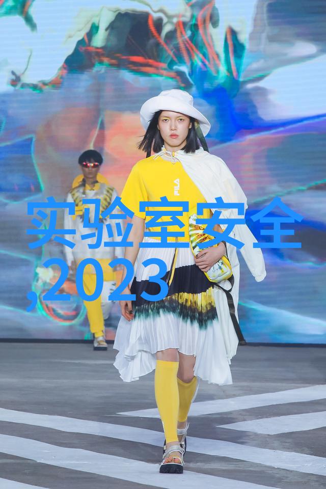 逆袭驾驶接电话时故意加速撞击叫的隐秘故事