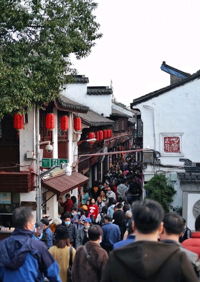 上海旅游景点推荐_上海景点旅游推荐路线_上海旅游必看景点/