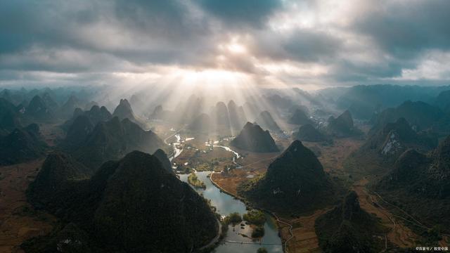 凯雷德自驾西藏游_自驾西藏游需要准备些什么_西藏自驾游/