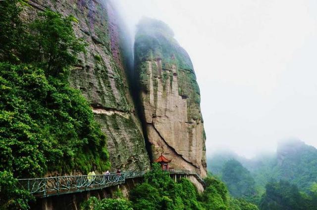 自驾游去呼伦贝尔大草原攻略_自驾游_自驾游去张家界旅游最佳路线/