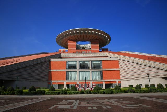 泉州旅游必去十大景点推荐_去南宁旅游一般都是那些景点_十一旅游推荐去国外