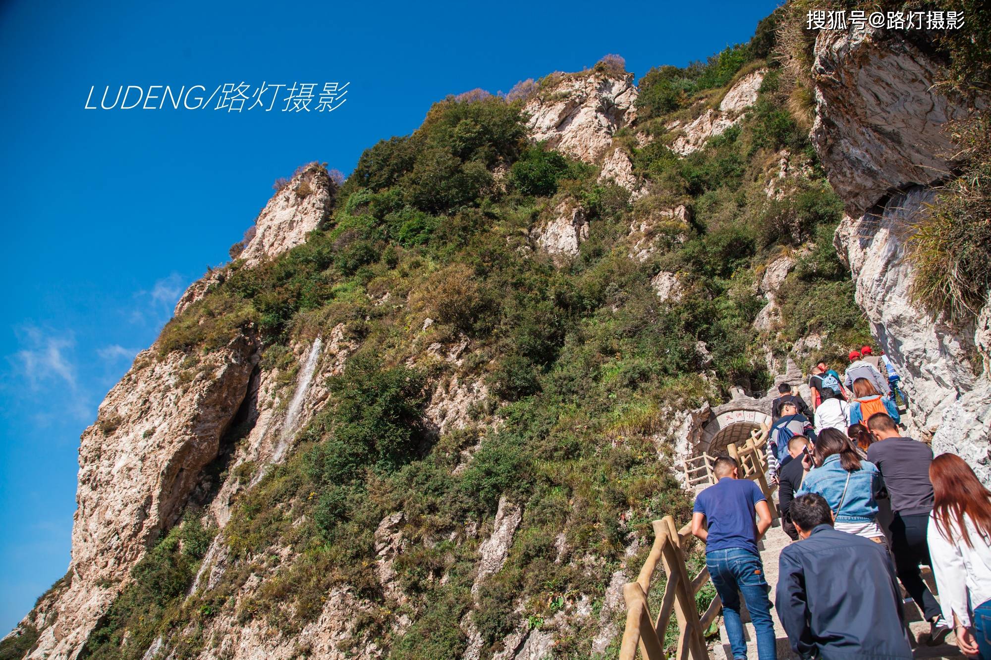 武当山在哪里哪个省_武当山山势_武当的山