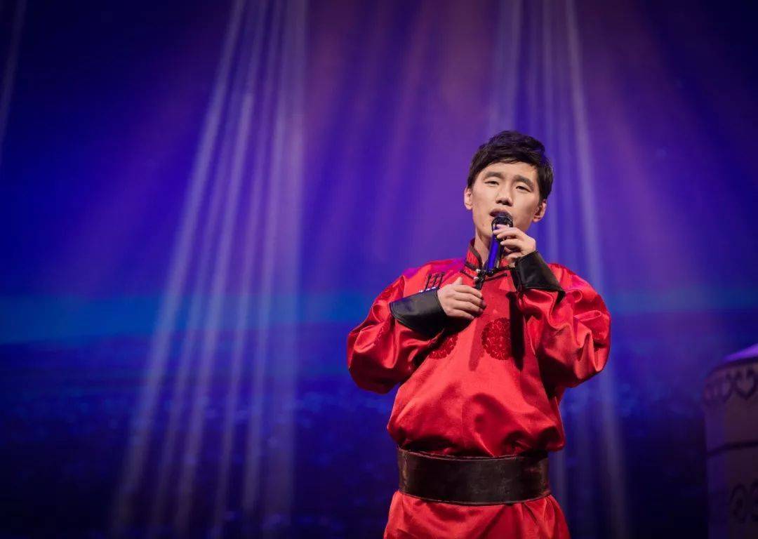 冒险者的足迹游记摘抄中的徒步冒险